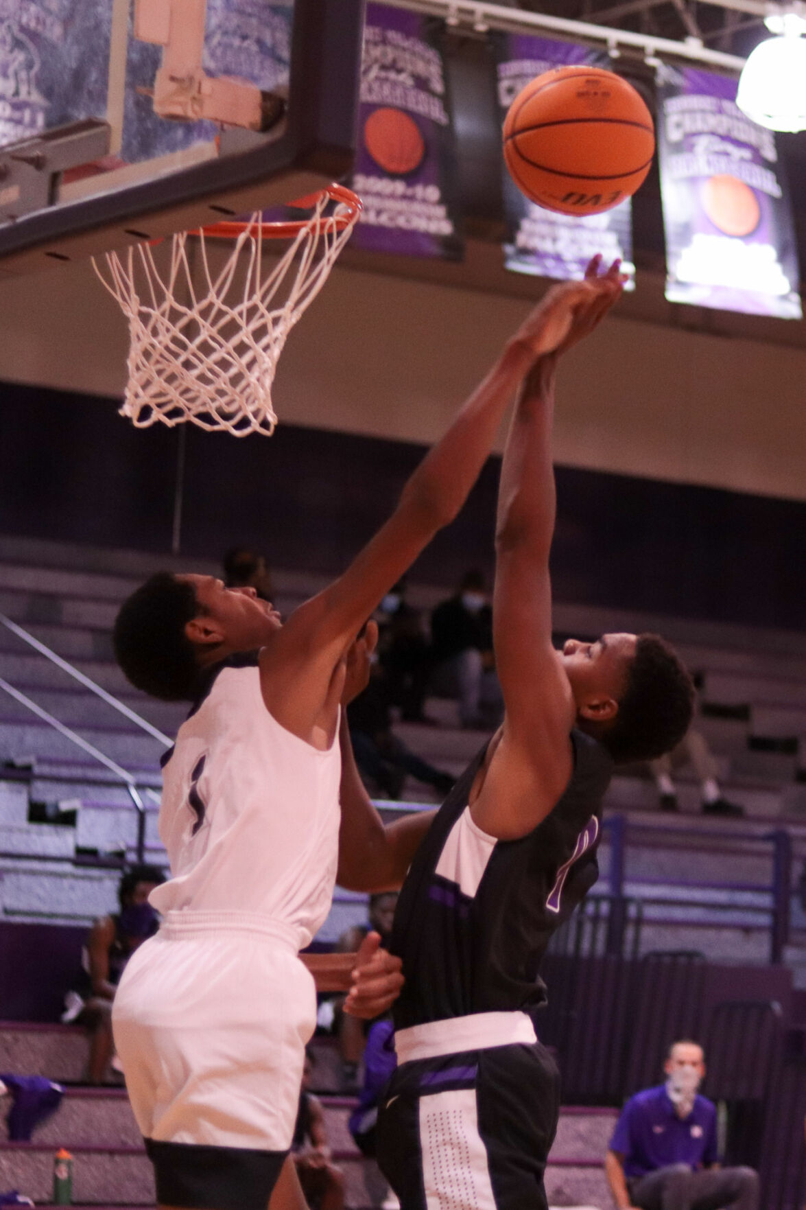 Darlington V.S Lamar